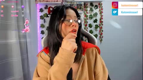 Snapshot of kotomi_rosse chatting on 01.29.25 Kotomi online show from 01.29.25