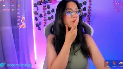 Snapshot of kotomi_rosse chatting on 09.09.25 Kotomi online show from 09.09.25