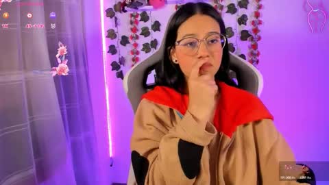 Snapshot of kotomi_rosse chatting on 10.16.25 Kotomi online show from 10.16.25