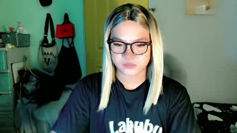 krezikeed online show from 04.14.26