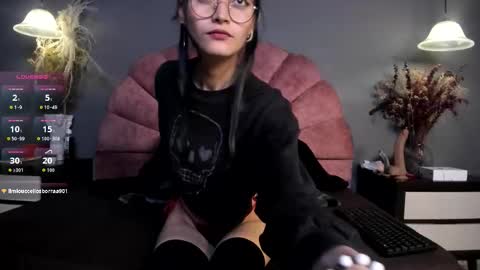 Snapshot of kripta132 chatting on 11.18.25 Nahomi online show from 11.18.25