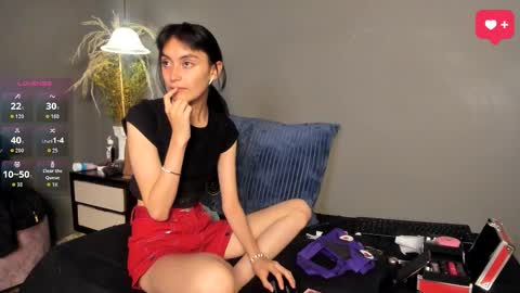 Snapshot of kripta132 chatting on 11.21.25 Nahomi online show from 11.21.25