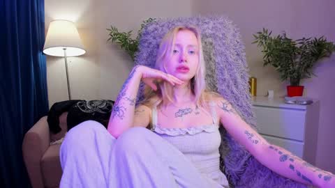 kris_grant online show from 01.25.25