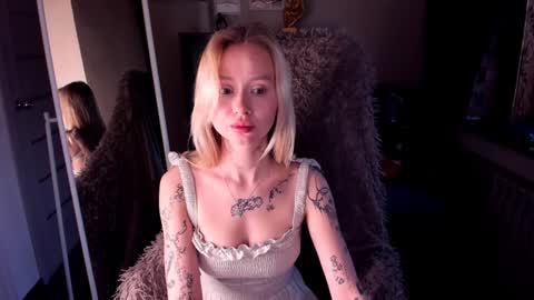 kris_grant online show from 02.05.25