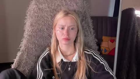 kris_grant online show from 09.17.25