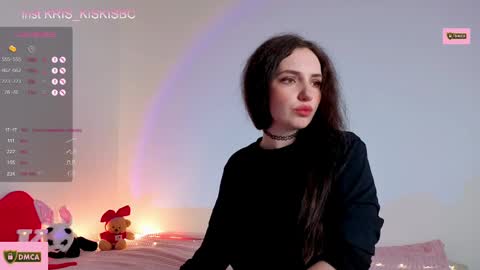 Snapshot of kris_kiskis chatting on 03.11.25 Kris kiskis online show from 03.11.25