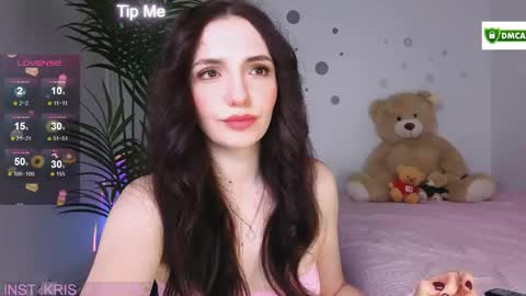 Snapshot of kris_kiskis chatting on 10.03.25 Kris kiskis online show from 10.03.25