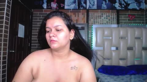 Snapshot of kriss_sweetboobs chatting on 02.21.25 kriss_sweetboobs online show from 02.21.25