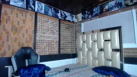 Snapshot of kriss_sweetboobs chatting on 02.04.26 kriss_sweetboobs online show from 02.04.26