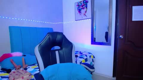 Snapshot of kriss_sweetboobs chatting on 02.14.26 kriss_sweetboobs online show from 02.14.26