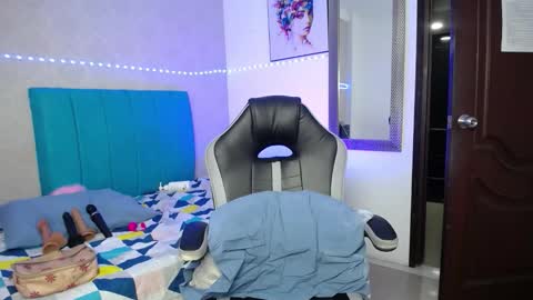 Snapshot of kriss_sweetboobs chatting on 02.20.26 kriss_sweetboobs online show from 02.20.26