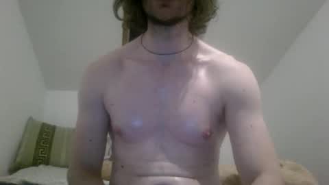 krissifitboy_xxx online show from 03.12.26