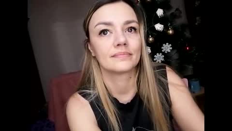 KrissSexi online show from 12.23.24