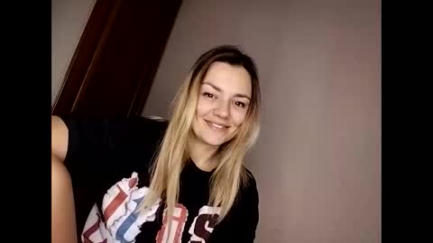 KrissSexi online show from 11.15.25