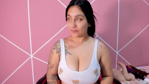 kristal online show from 10.04.25