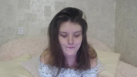 krissvoss online show from 11.22.25