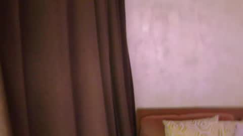 Snapshot of kristal_madness chatting on 03.12.25 kristal_madness online show from 03.12.25