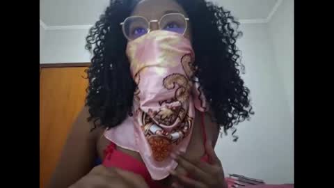 Snapshot of kristallvfs chatting on 01.16.25 kristallvfs online show from 01.16.25