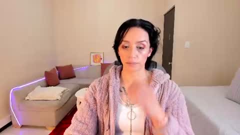 Snapshot of kristen_garner chatting on 07.20.26 Sophia online show from 07.20.26