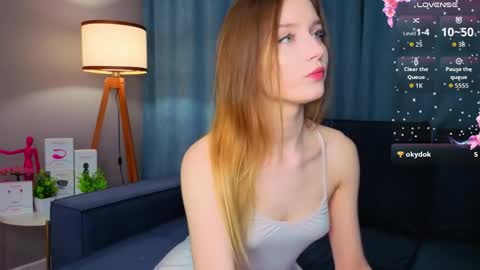 Kristen online show from 04.06.26