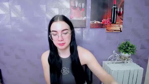 Kristen online show from 11.17.25