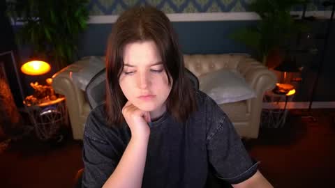Snapshot of kristifoxy chatting on 06.08.26 kristifoxy online show from 06.08.26