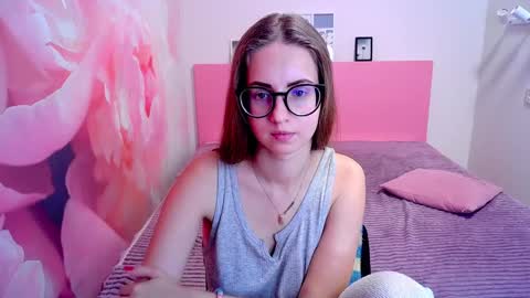 Kristina Adel online show from 12.26.24