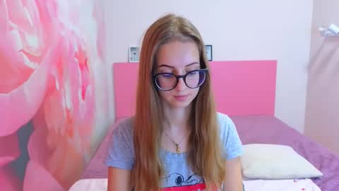 Kristina Adel online show from 11.08.25