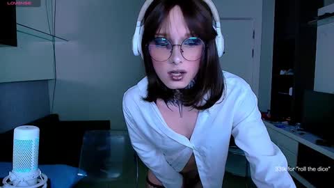 Snapshot of kristinaholland chatting on 01.26.25 kristina online show from 01.26.25