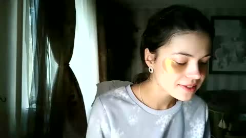 kristinalamour96 online show from 10.18.25