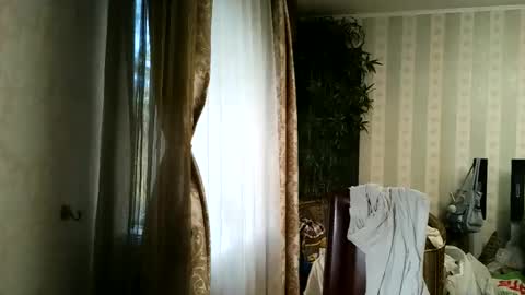 kristinalamour96 online show from 10.26.25