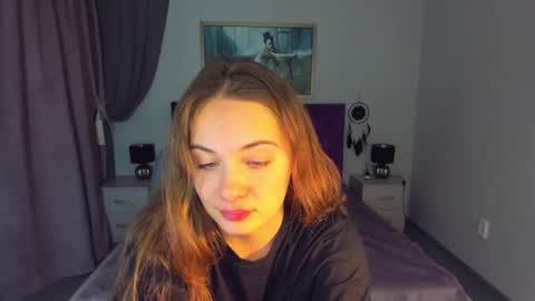 Snapshot of kristinalevis chatting on 12.15.24 Kristina online show from 12.15.24