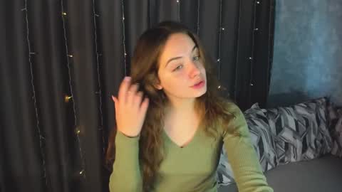 Snapshot of kristinalevis chatting on 03.05.25 Kristina online show from 03.05.25