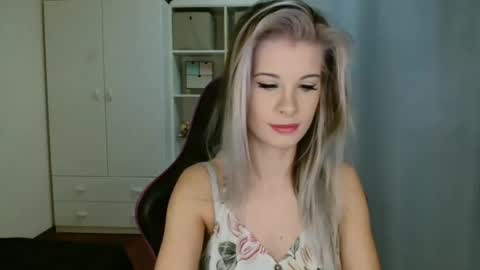 KristineAmore online show from 01.15.26