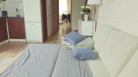 Kristi online show from 10.29.25