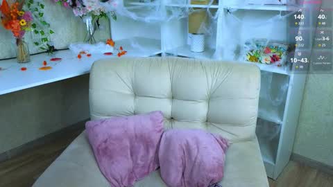 Sofia online show from 10.24.25