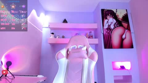 KristinWall online show from 01.17.25