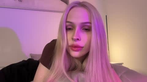 Kristy and Alice online show from 09.25.25