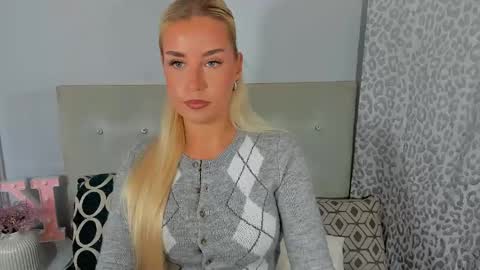 KristyFlowers online show from 05.30.26