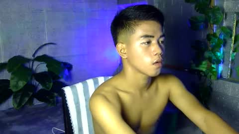 kritthanarkorn online show from 12.19.25