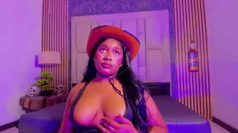 krixty online show from 10.27.25