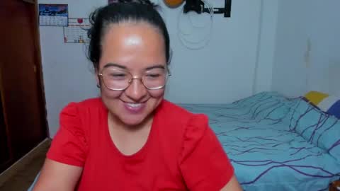Snapshot of kroline_20 chatting on 01.22.25 Kroline  online show from 01.22.25