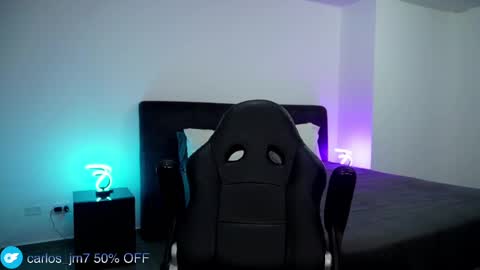 Snapshot of krops_ chatting on 12.23.24 KROPS online show from 12.23.24