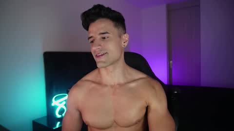 Snapshot of krops_ chatting on 11.25.25 KROPS online show from 11.25.25