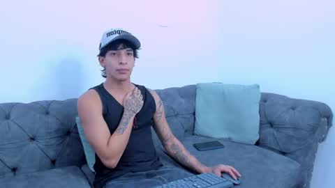 Kroy Wave  Muscle Tattoos Latino online show from 06.14.26