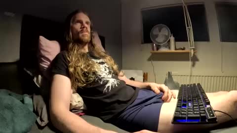 Krullz online show from 12.14.25