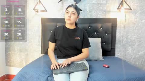 Kystal Taylor online show from 11.03.25