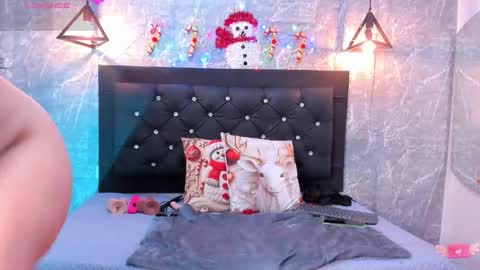 Kystal Taylor online show from 12.15.25