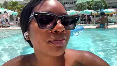 Krystal Blake online show from 05.12.26