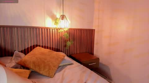 krystalswift_ online show from 03.21.26